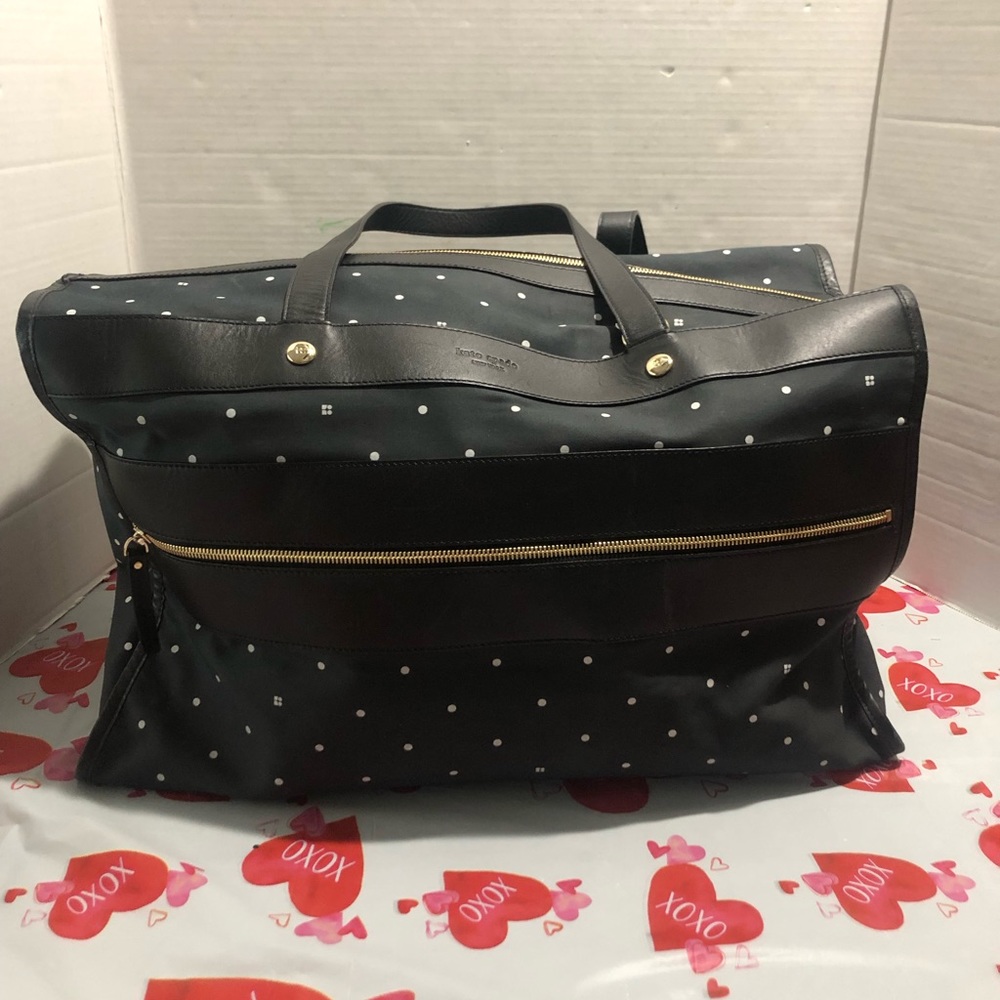 Large Kate Spade Polka Dot Travel Bag 
20 inches long  x 12 inches height